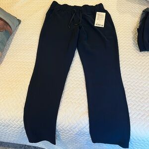 Lululemon on the fly pant
